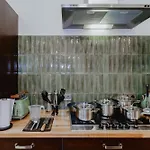 Tarlowska - Free Parking - Near Castle, Main Square & River - 3 Bedroom, Loggia, 2xtv 4k * 크라쿠프