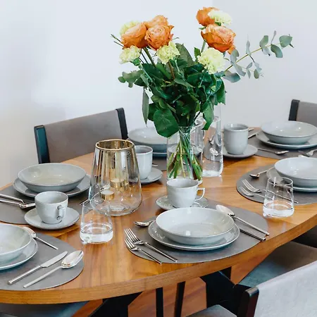 Tarlowska - Free Parking - Near Castle, Main Square & River - 3 Bedroom, Loggia, 2xtv 4k Апартаменты