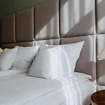 Tarlowska - Free Parking - Near Castle, Main Square & River - 3 Bedroom, Loggia, 2xtv 4k *