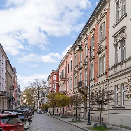 公寓 Tarlowska - Free Parking - Near Castle, Main Square & River - 3 Bedroom, Loggia, 2xtv 4k 克拉科夫